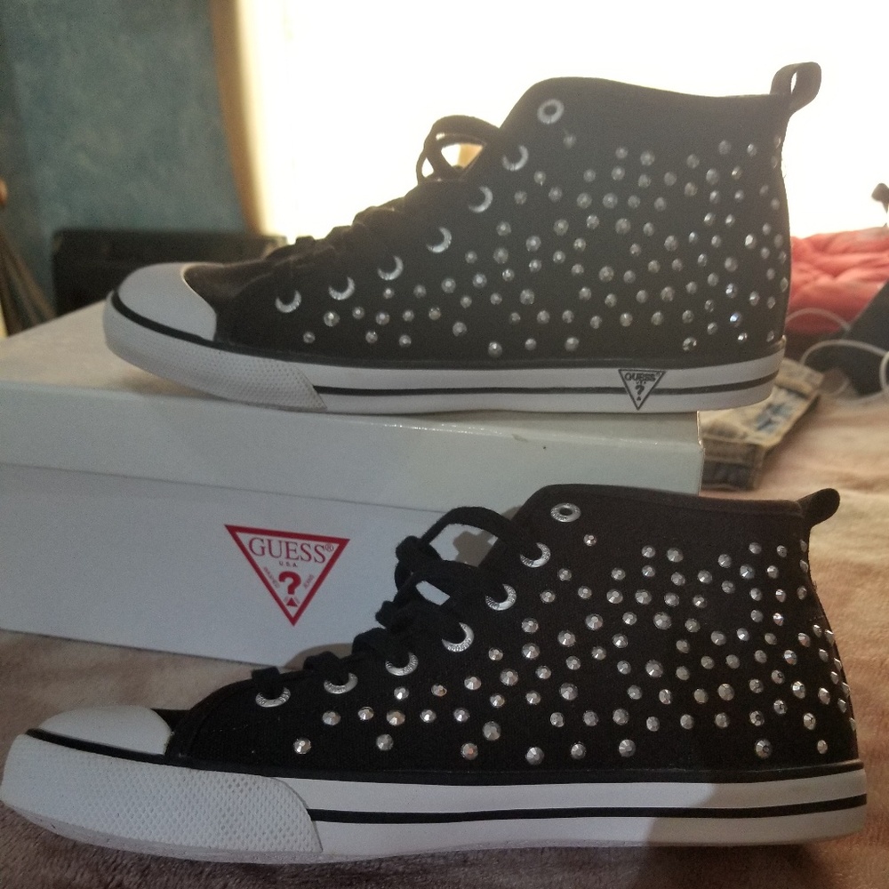 Shoes new with no tags